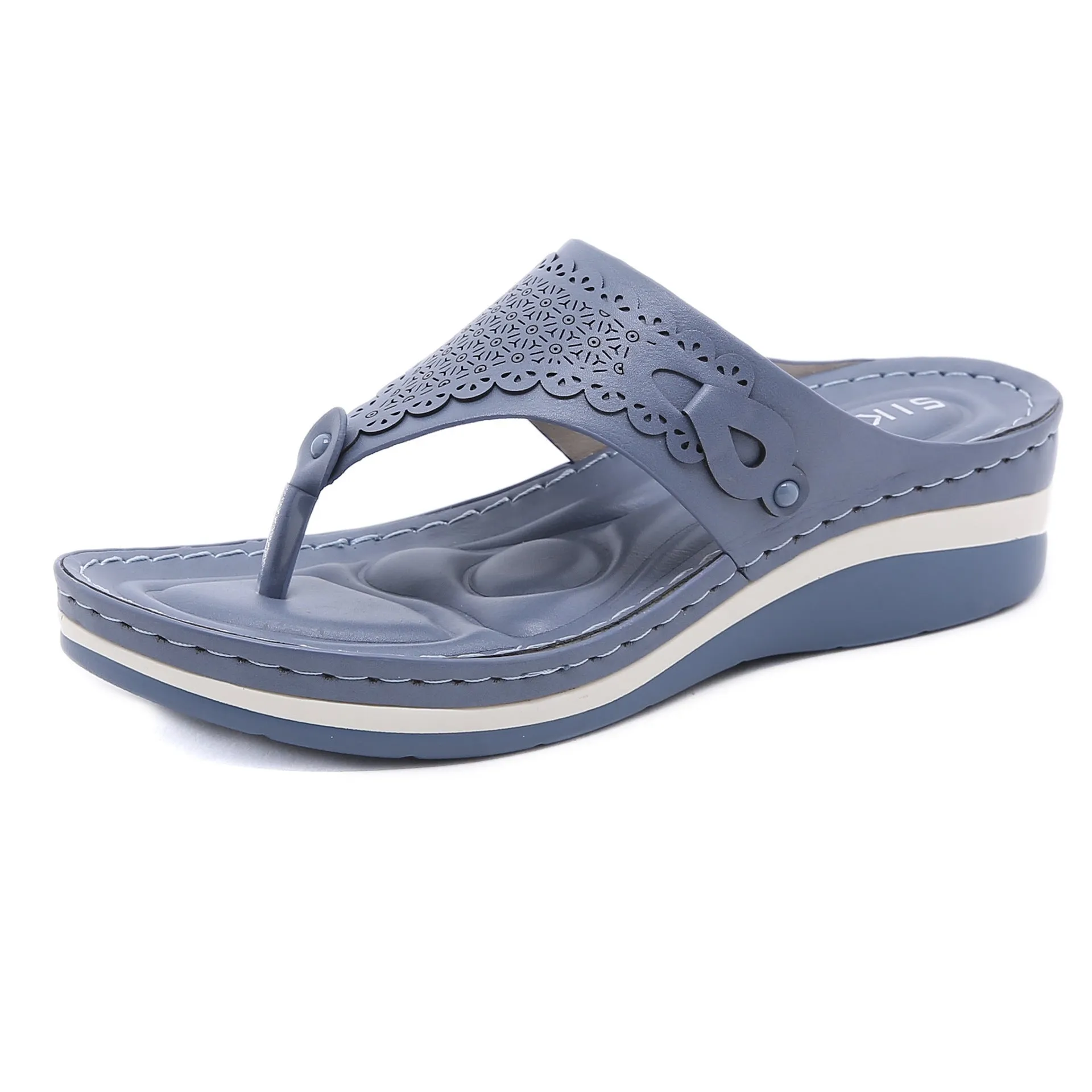 Cilool Lightweight Vintage Massage Flip-Flops