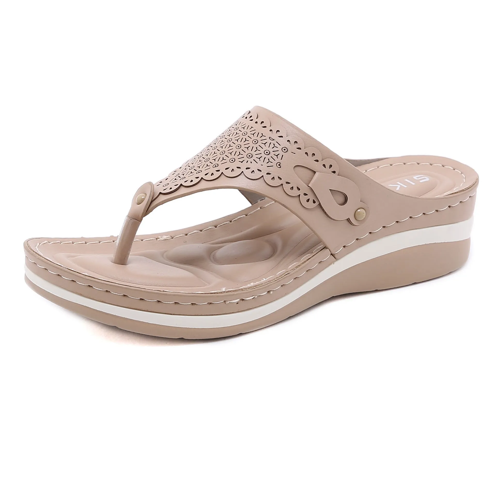 Cilool Lightweight Vintage Massage Flip-Flops
