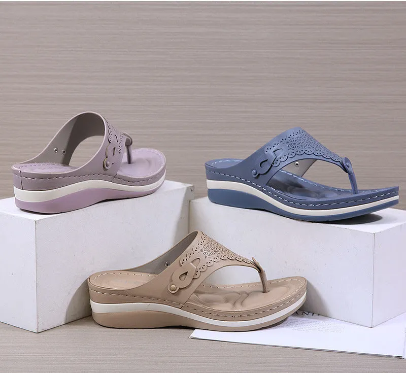 Cilool Lightweight Vintage Massage Flip-Flops