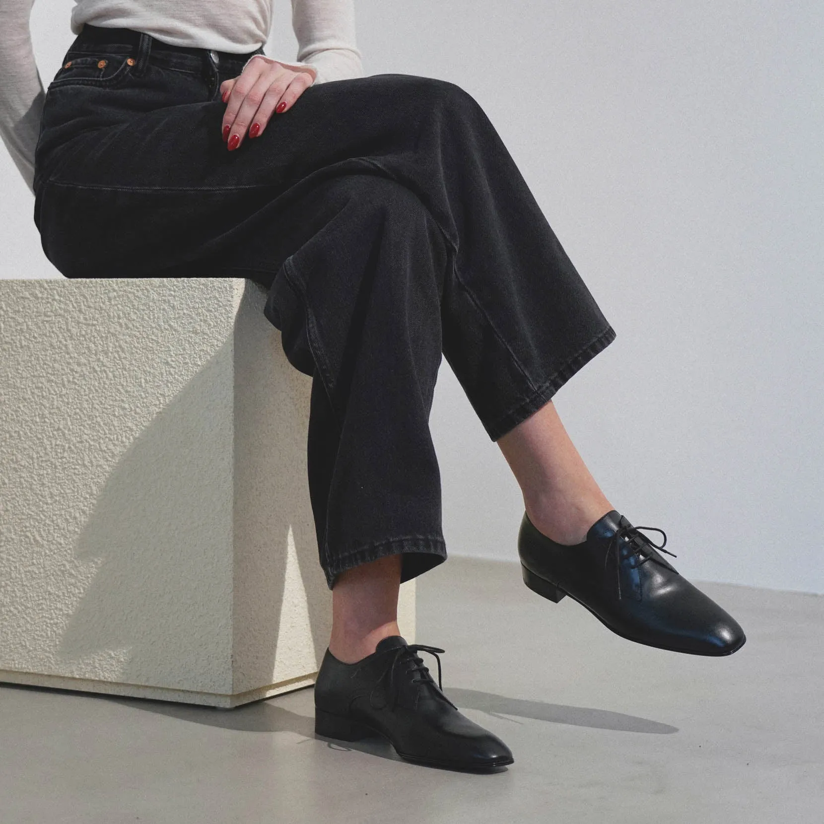 Kay Oxford black lace-up flats