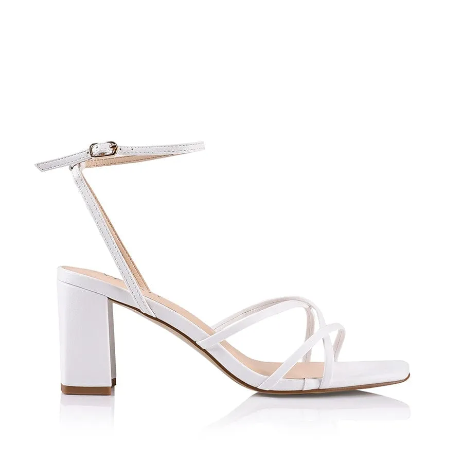 Nakita Block Heel White